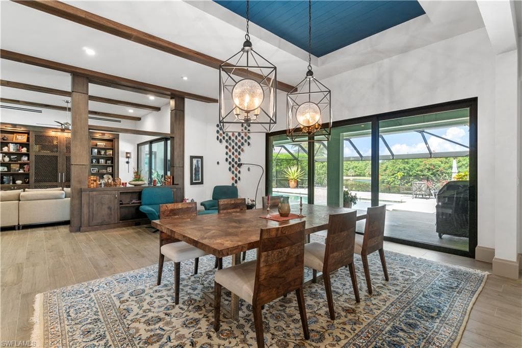 15311 Burnaby Dr, Naples, FL 34110-4