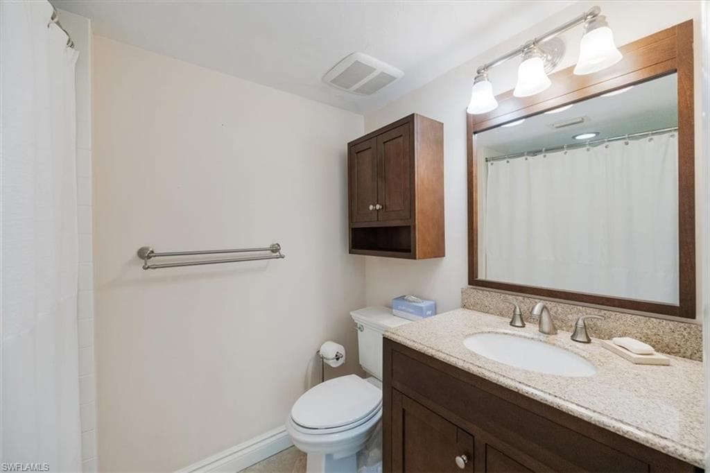 5964 Pelican Bay Blvd 415, Naples, FL 34108-14