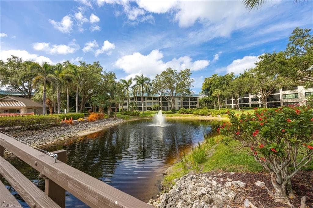 5964 Pelican Bay Blvd 415, Naples, FL 34108-22