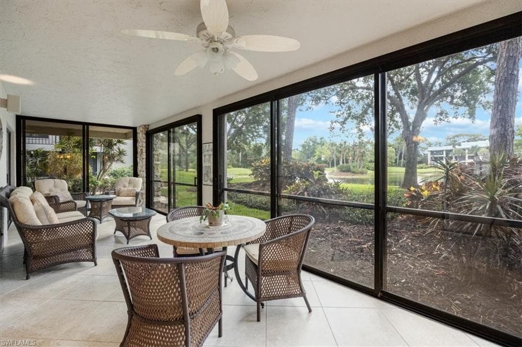 5964 Pelican Bay Blvd 415, Naples, FL 34108-2