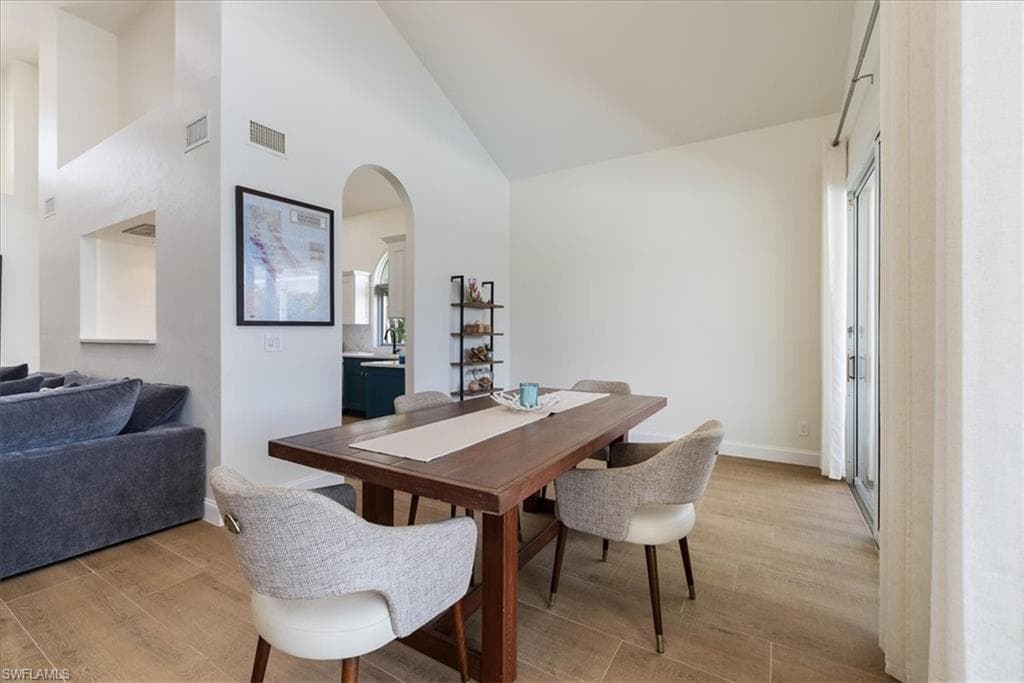 171 Via Napoli, Naples, FL 34105-17