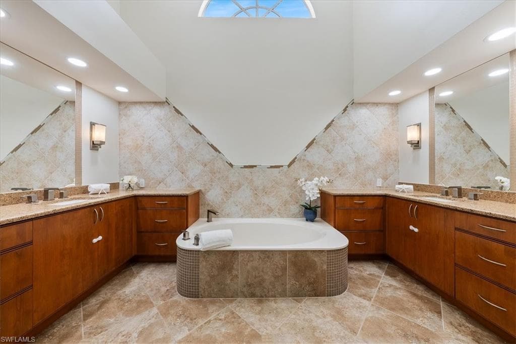 171 Via Napoli, Naples, FL 34105-20