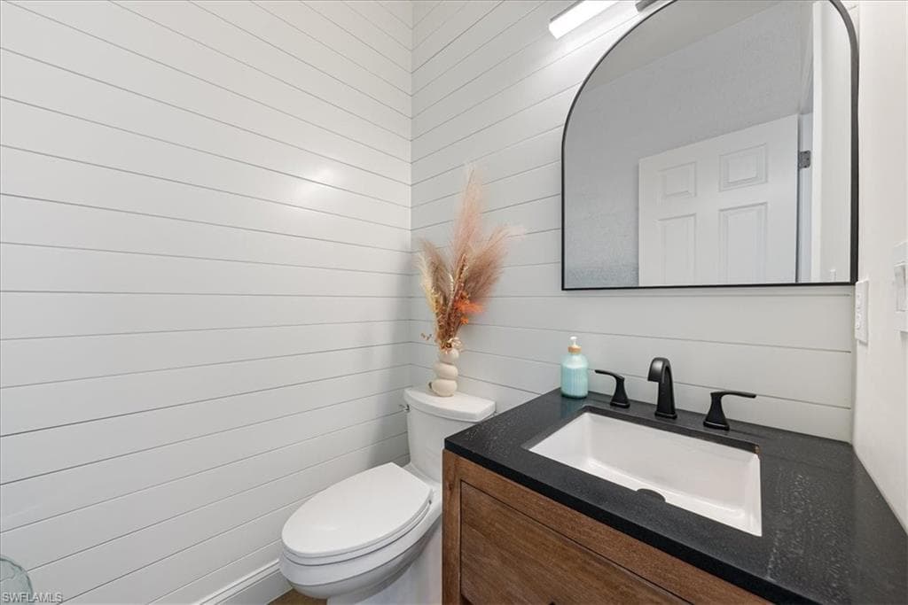171 Via Napoli, Naples, FL 34105-26