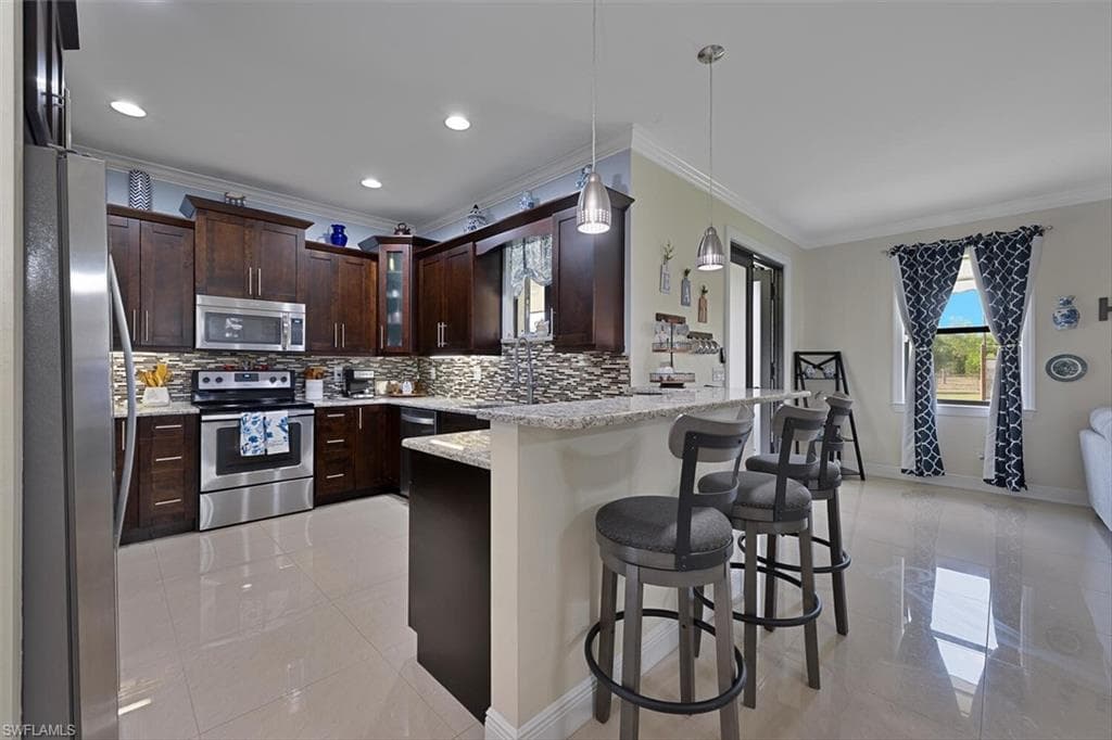 3460 4th Ave NE, Naples, FL 34120-10