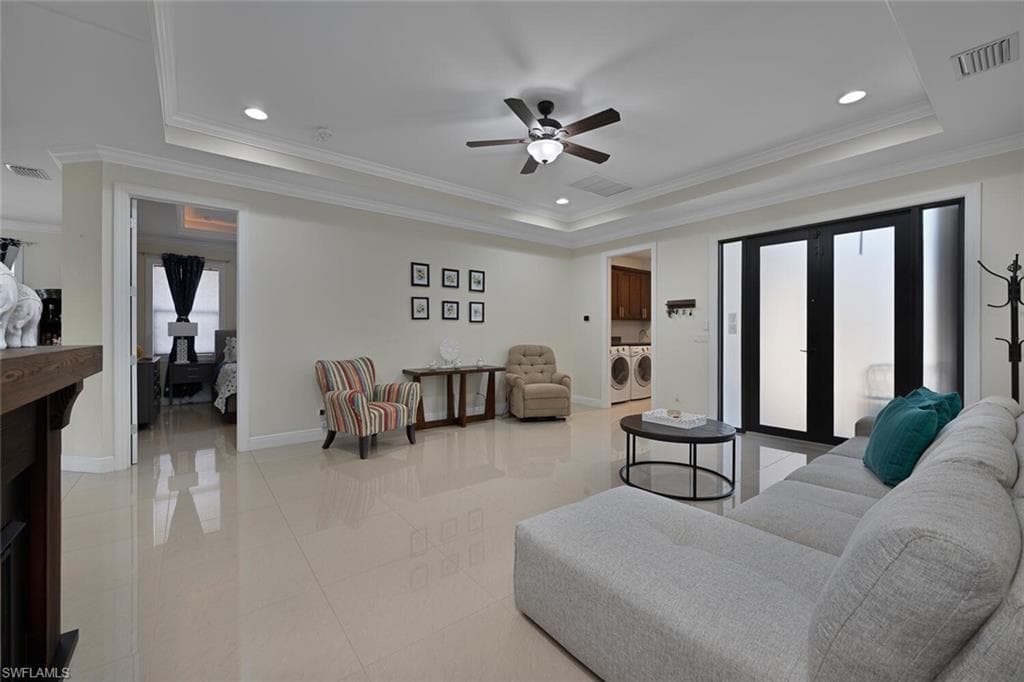 3460 4th Ave NE, Naples, FL 34120-3