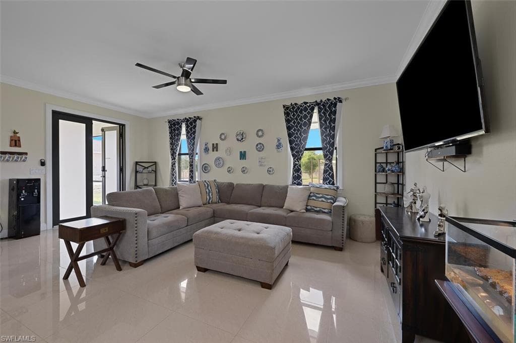 3460 4th Ave NE, Naples, FL 34120-6