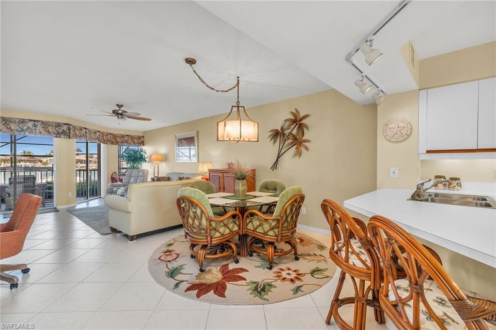 991 Barfield Dr 110, Marco Island, FL 34145-11