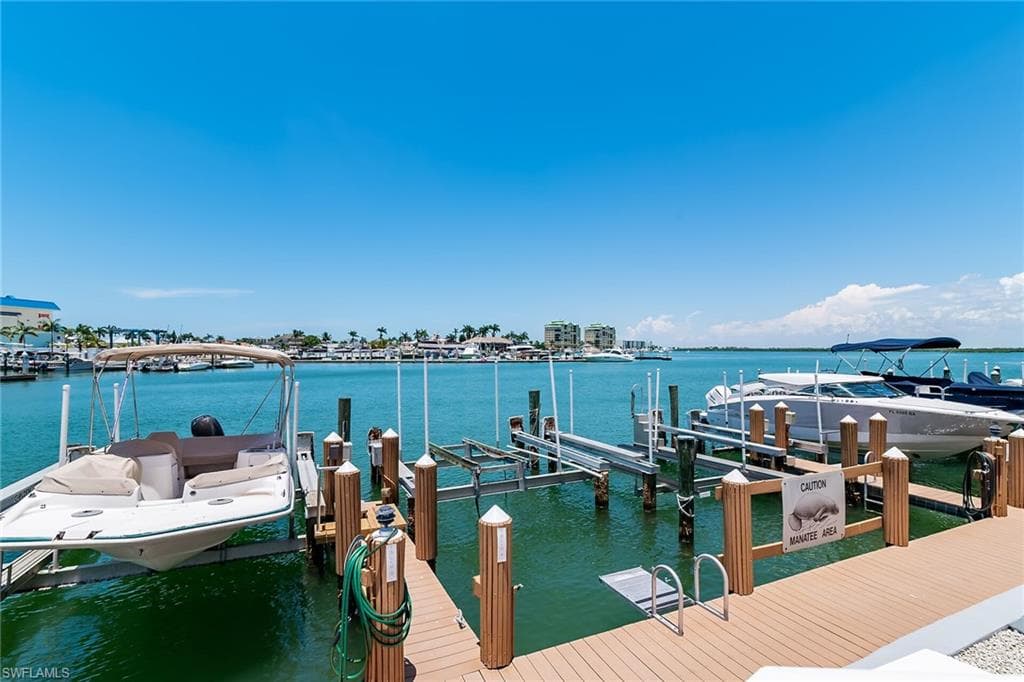 991 Barfield Dr 110, Marco Island, FL 34145-28