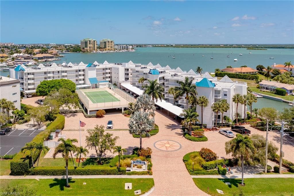 991 Barfield Dr 110, Marco Island, FL 34145-36