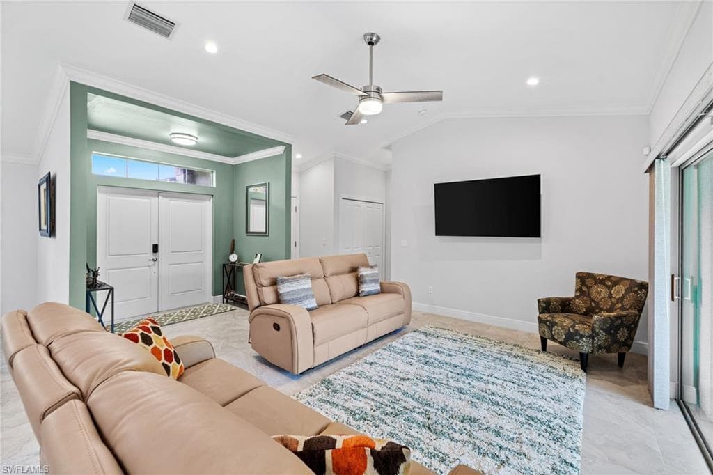 1187 16th Ave NE, Naples, FL 34120-13