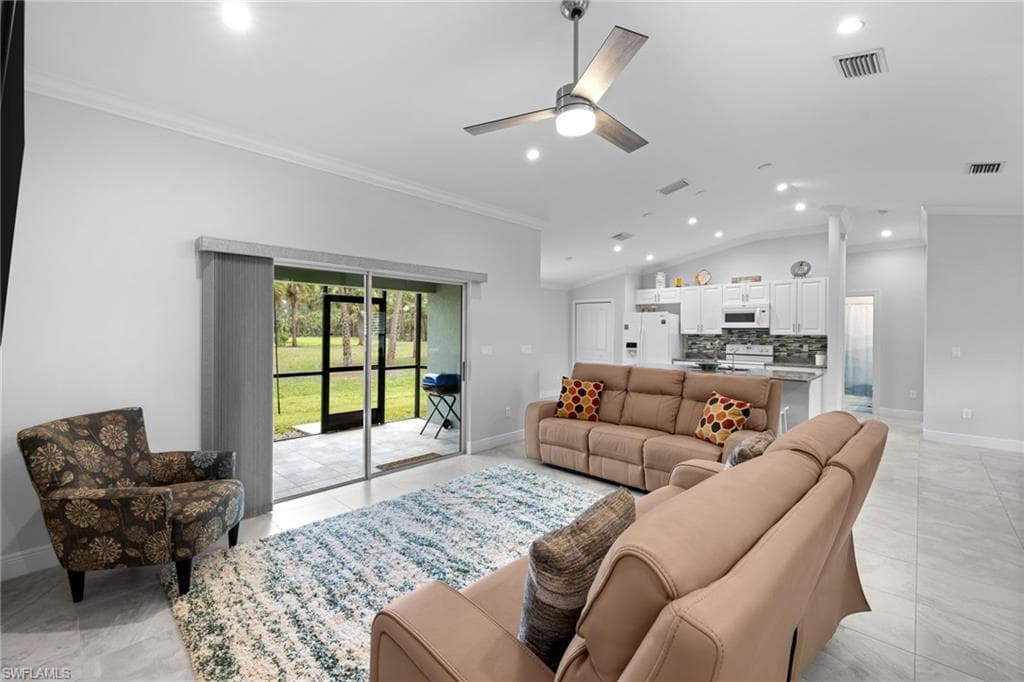 1187 16th Ave NE, Naples, FL 34120-15