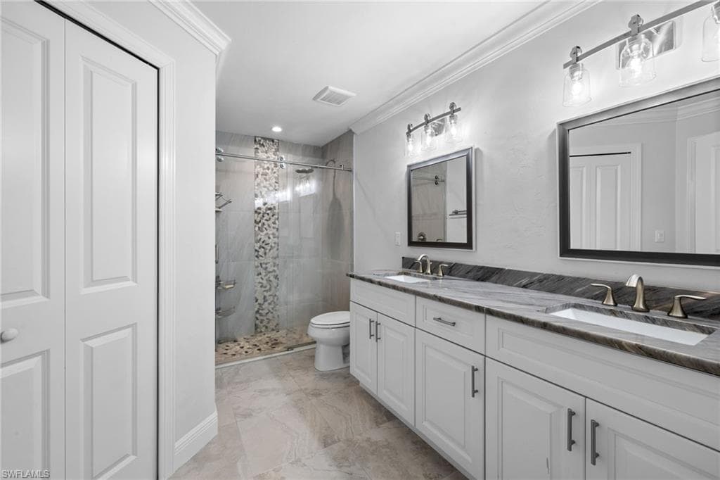 1187 16th Ave NE, Naples, FL 34120-25