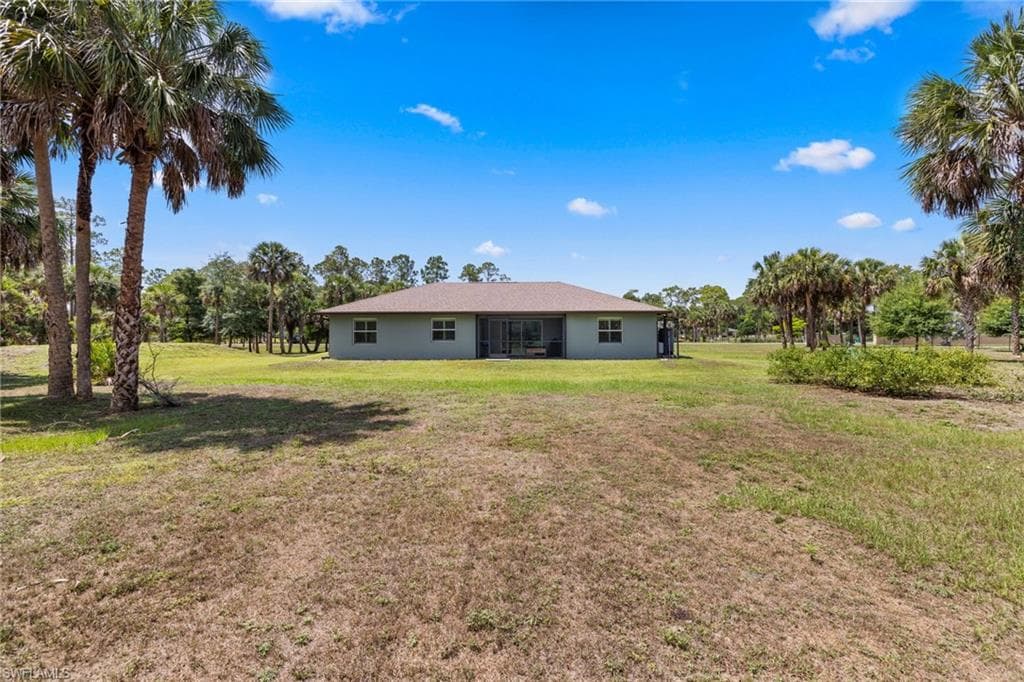 1187 16th Ave NE, Naples, FL 34120-30