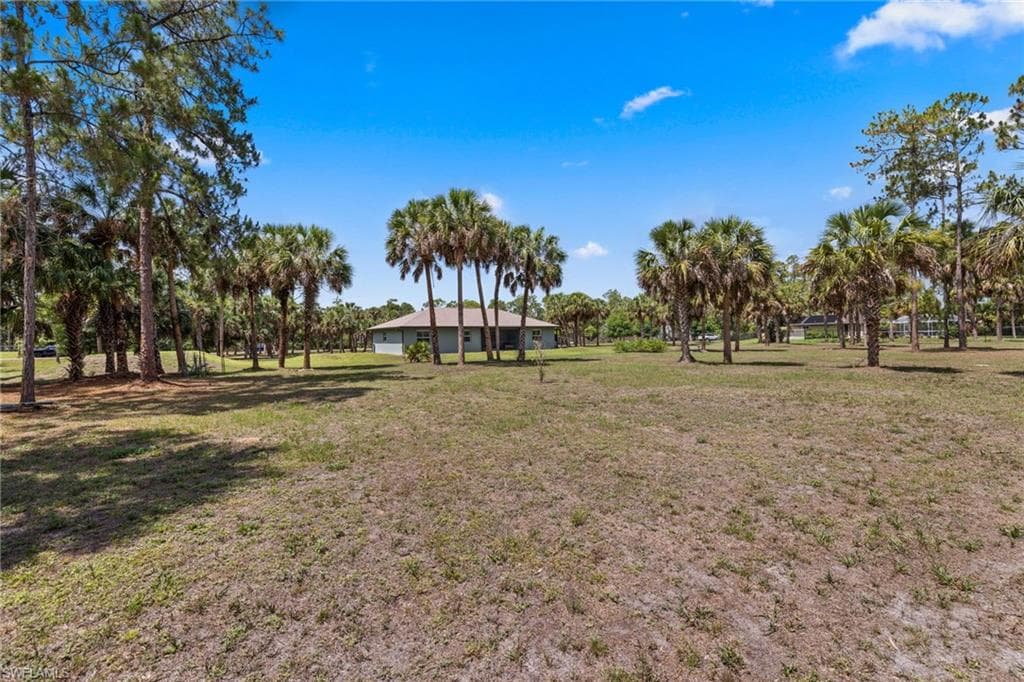 1187 16th Ave NE, Naples, FL 34120-35