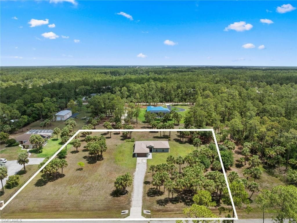 1187 16th Ave NE, Naples, FL 34120-42