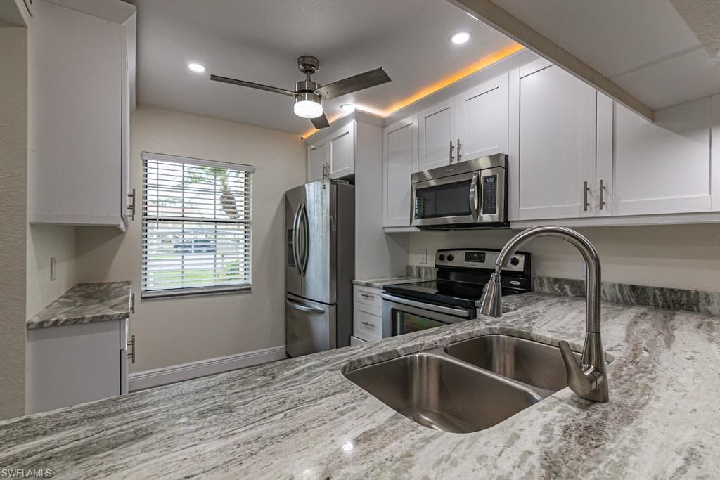 2566 Kings Lake Blvd 104, Naples, FL 34112-3