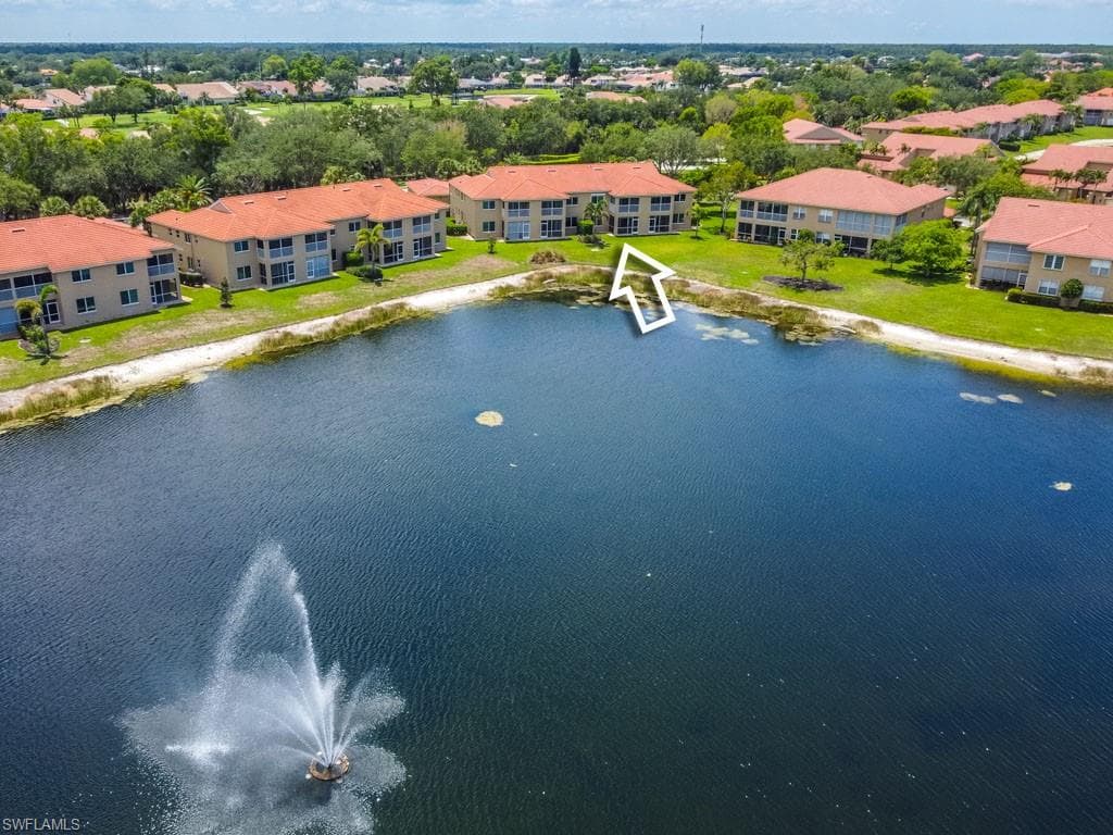 6900 Huntington Lakes Cir 102, Naples, FL 34119-17