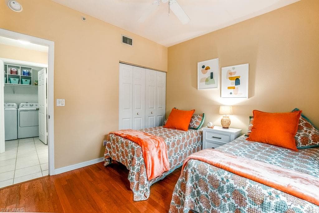 6900 Huntington Lakes Cir 102, Naples, FL 34119-19