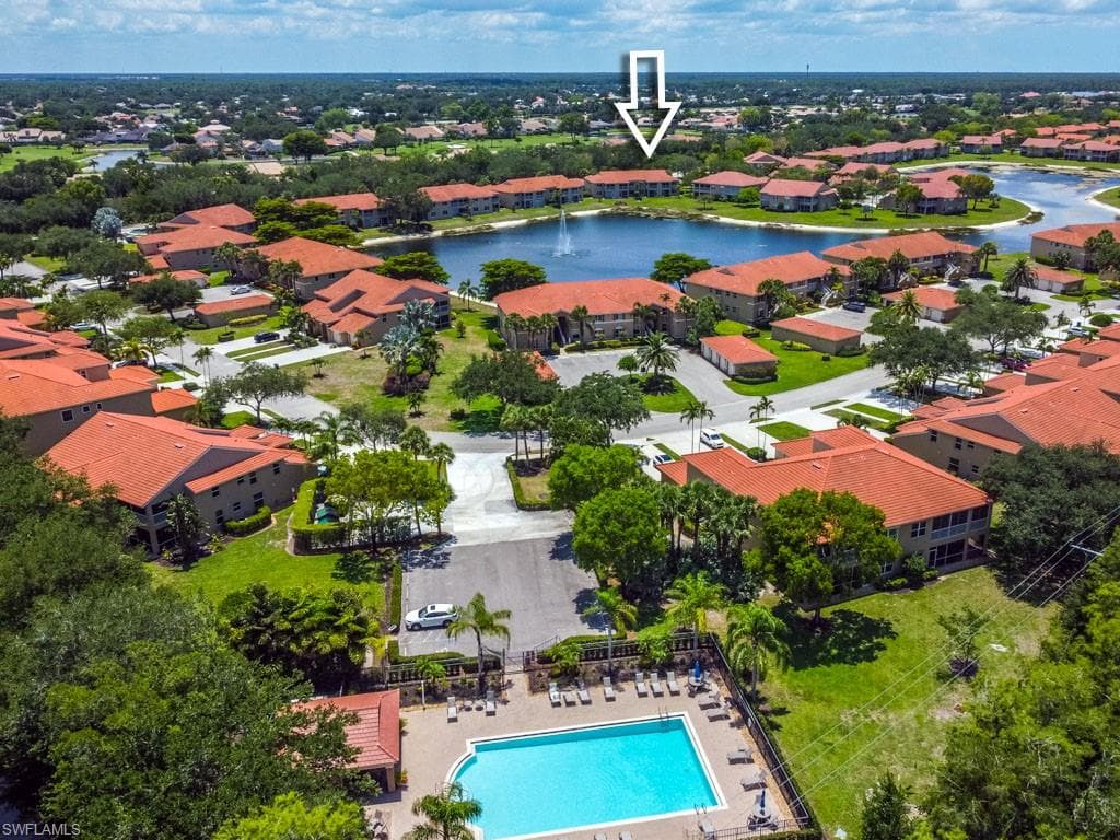 6900 Huntington Lakes Cir 102, Naples, FL 34119-26