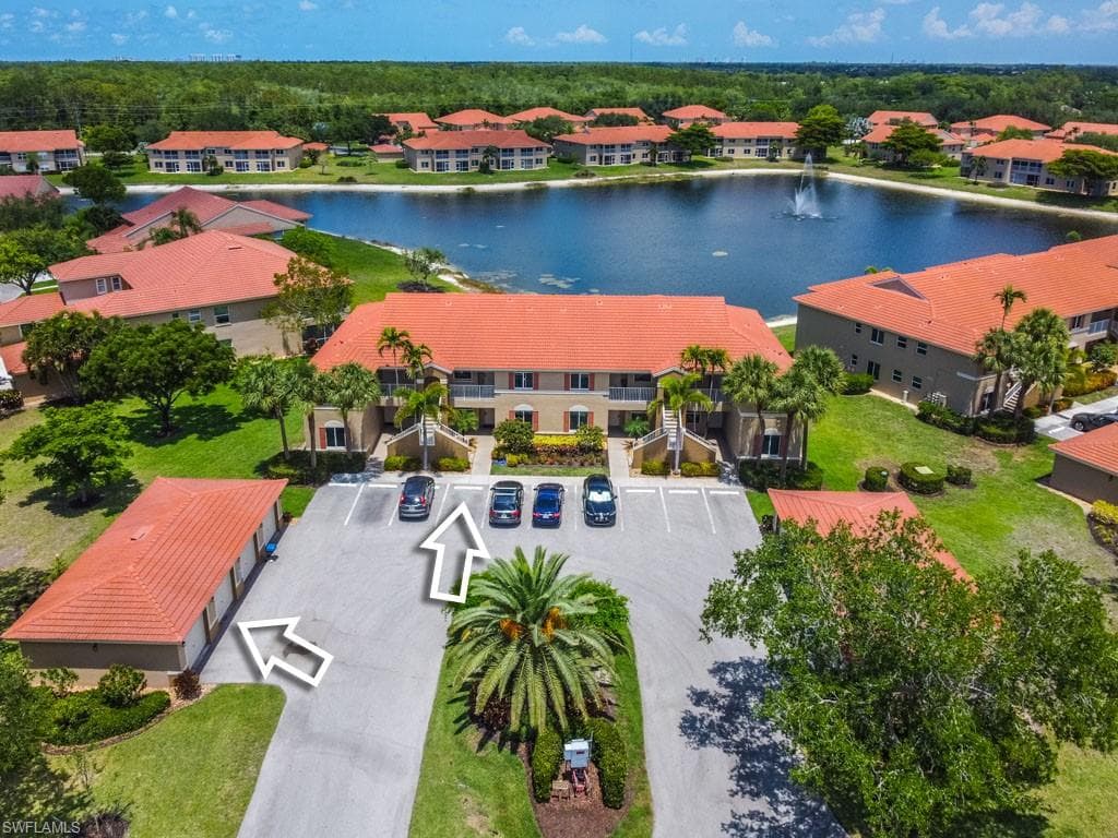 6900 Huntington Lakes Cir 102, Naples, FL 34119-3