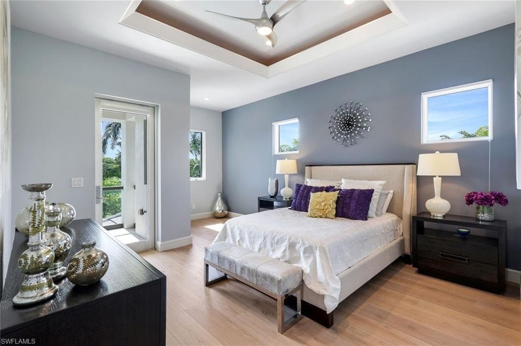 875 Wedge Dr, Naples, FL 34103-36