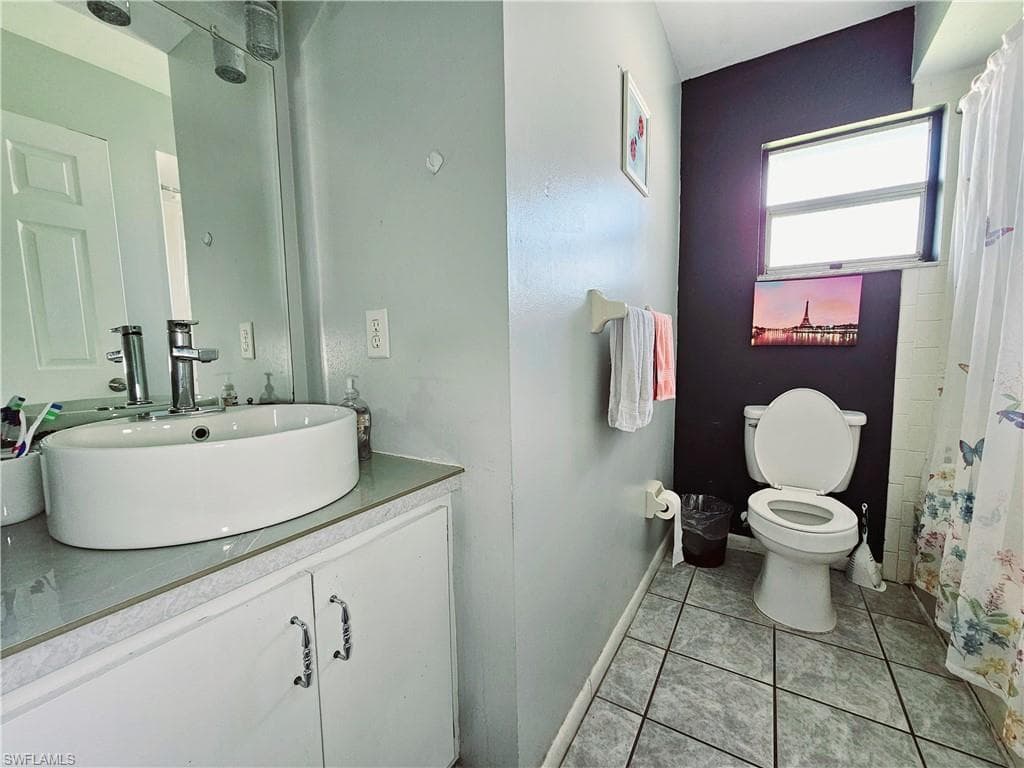 1309 4th Ave, Cape Coral, FL 33909-12