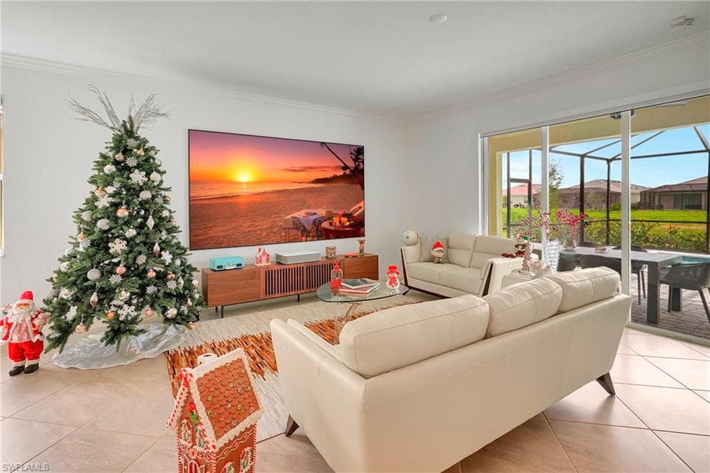2131 Hamlin St, Naples, FL 34120-9