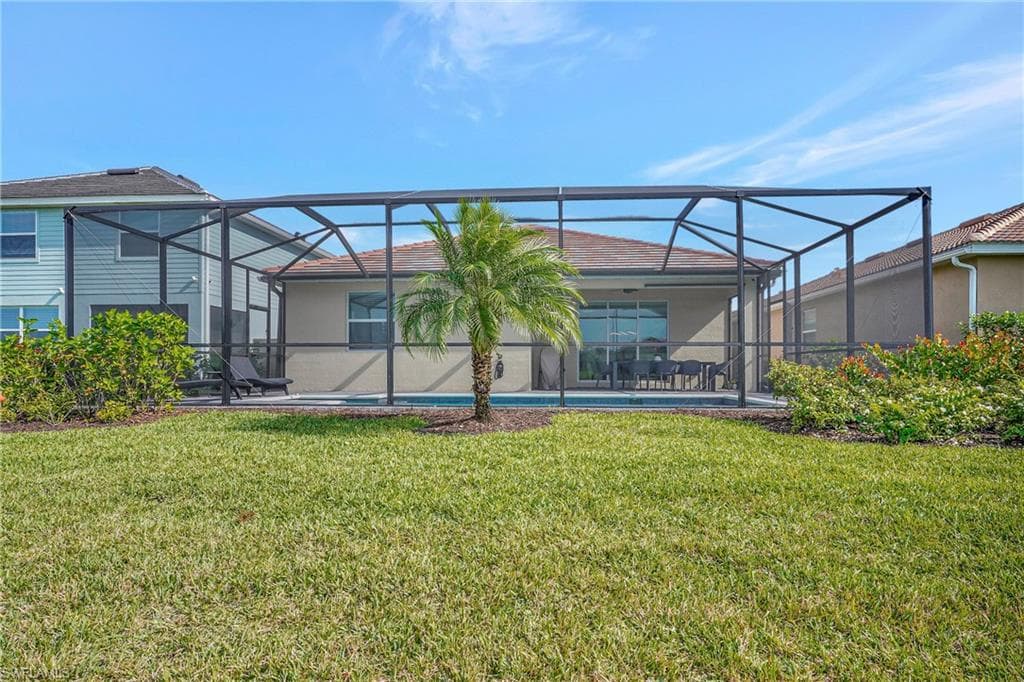 2131 Hamlin St, Naples, FL 34120-19
