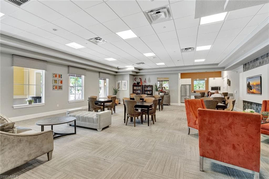 2131 Hamlin St, Naples, FL 34120-30