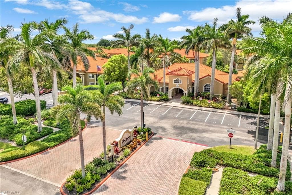 8851 Colonnades Ct W 126, Bonita Springs, FL 34135-23