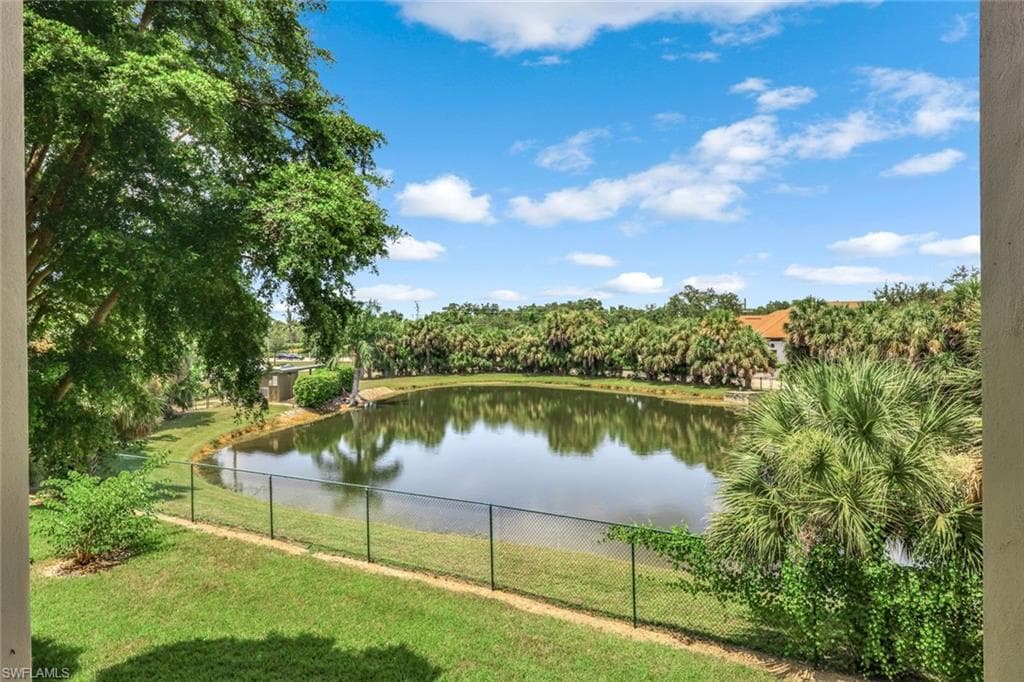 8851 Colonnades Ct W 126, Bonita Springs, FL 34135-26