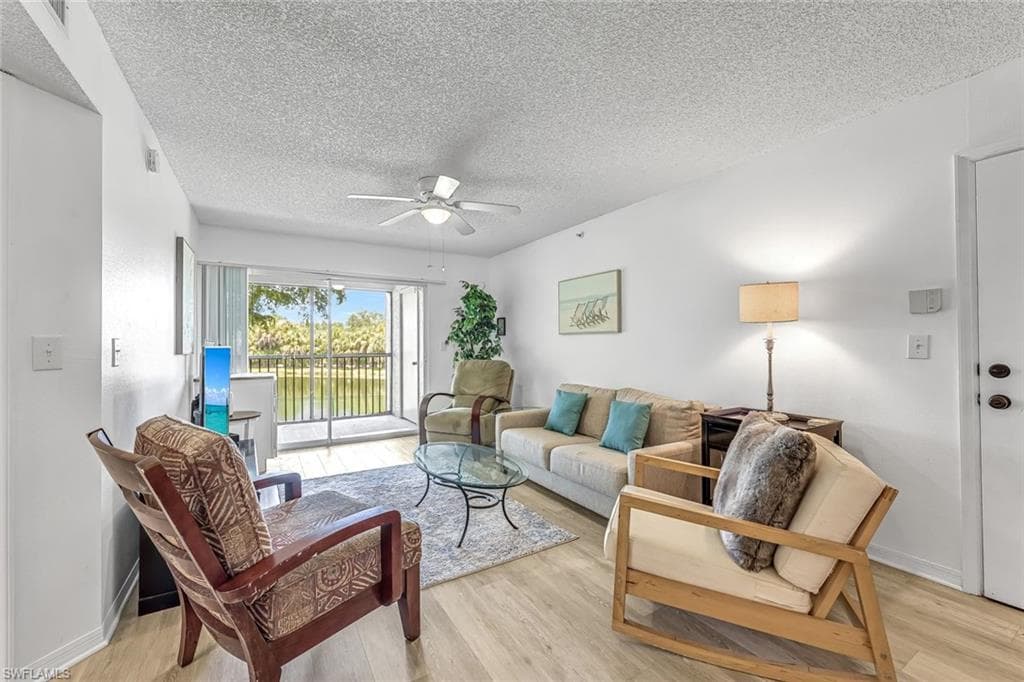 8851 Colonnades Ct W 126, Bonita Springs, FL 34135-1