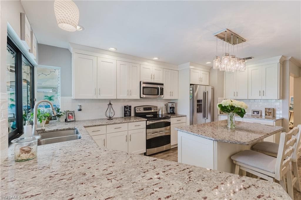 8866 Banyan Cove, Fort Myers, FL 33919-11