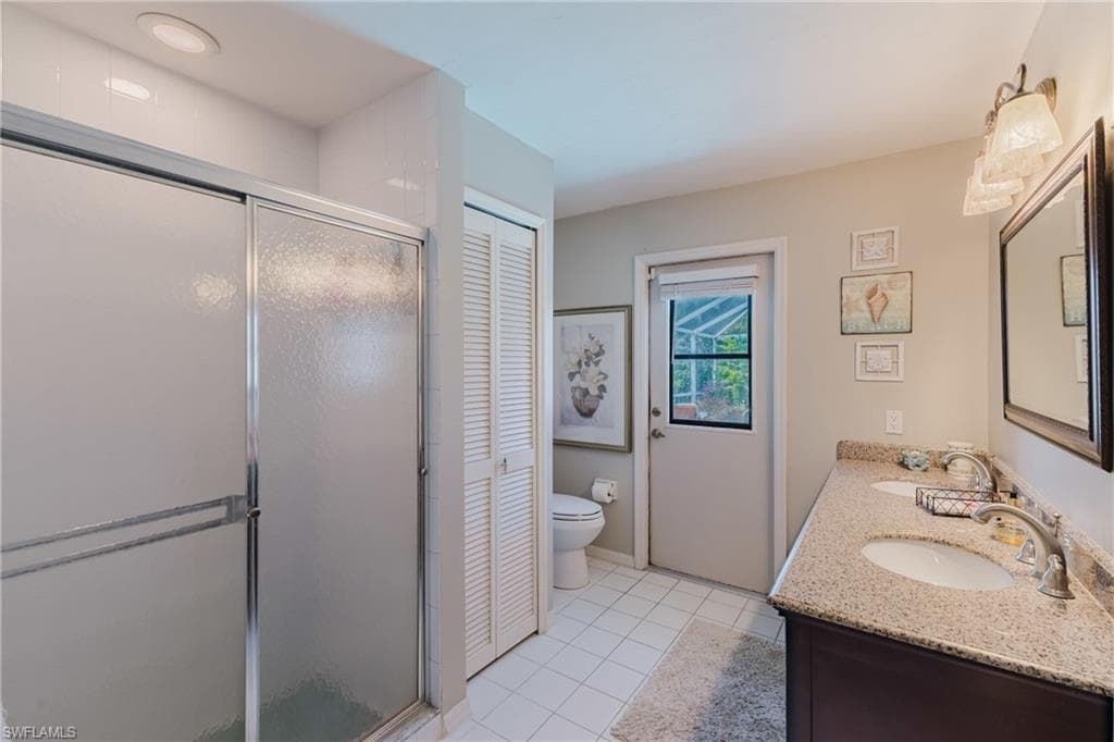 8866 Banyan Cove, Fort Myers, FL 33919-20