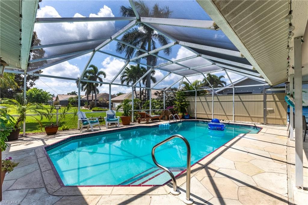 8866 Banyan Cove, Fort Myers, FL 33919-22