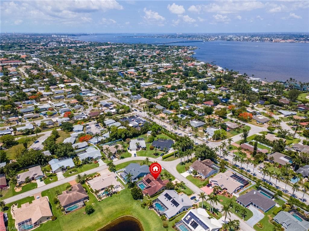 8866 Banyan Cove, Fort Myers, FL 33919-30