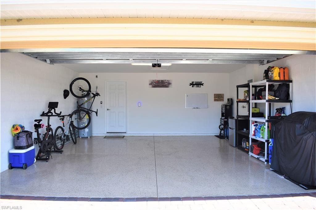 1775 Alameda Dr, Naples, FL 34120-22