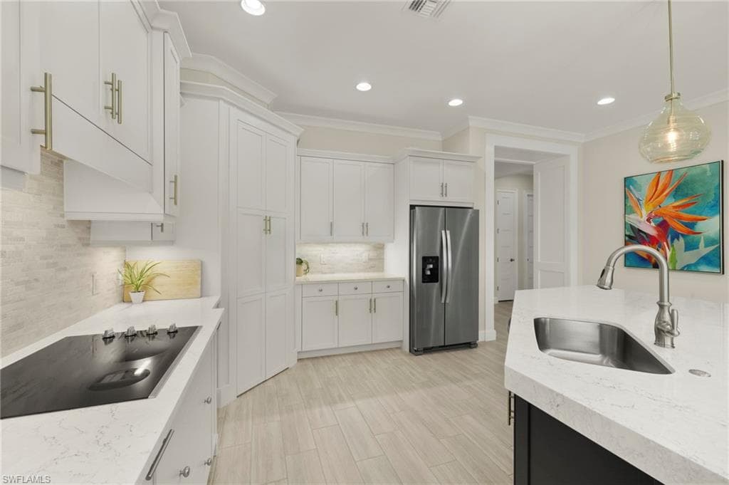 8979 Gustavia Ct, Naples, FL 34112-16