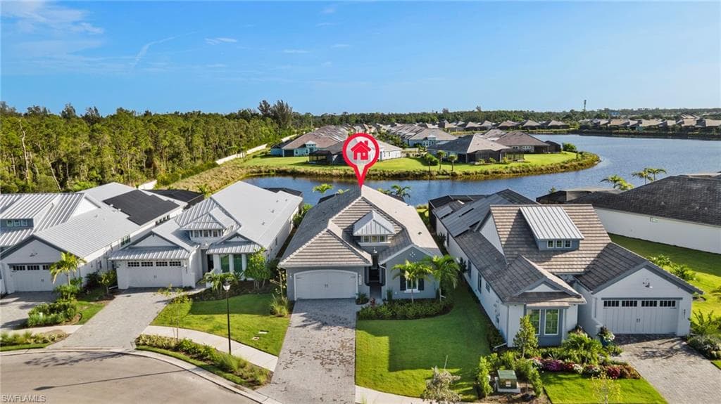 8979 Gustavia Ct, Naples, FL 34112-1