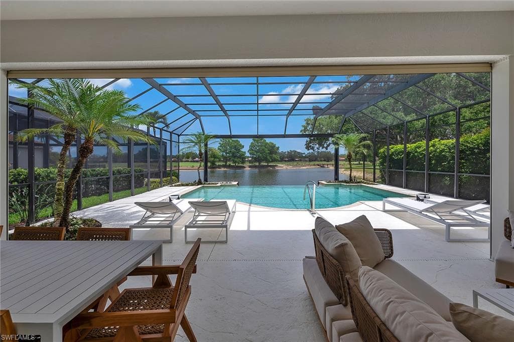 917 Tierra Lago Way, Naples, FL 34119-39