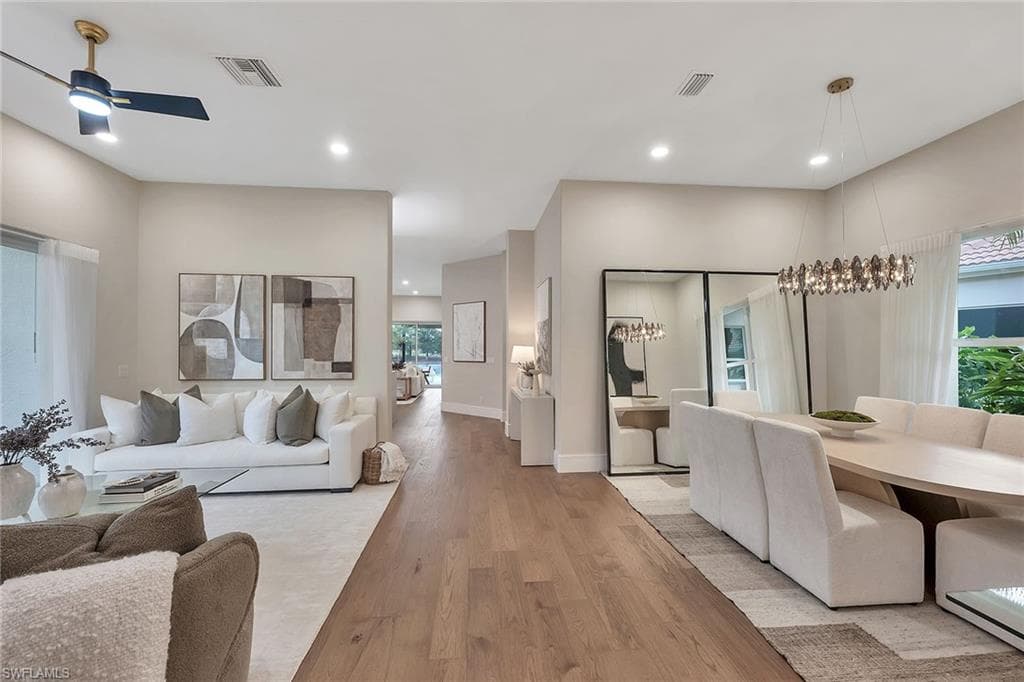 917 Tierra Lago Way, Naples, FL 34119-6