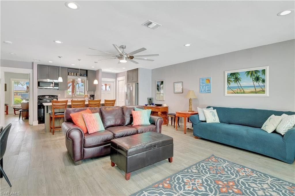 4838 Esplanade St, Bonita Springs, FL 34134-4