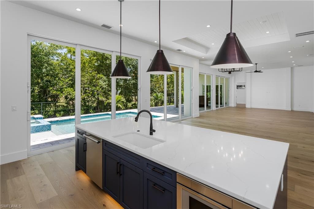 2854 Coach House Way, Naples, FL 34105-17