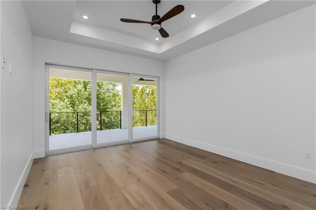 2854 Coach House Way, Naples, FL 34105-30