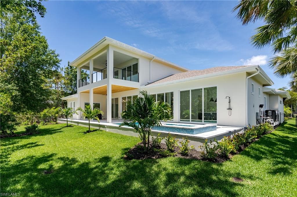 2854 Coach House Way, Naples, FL 34105-36