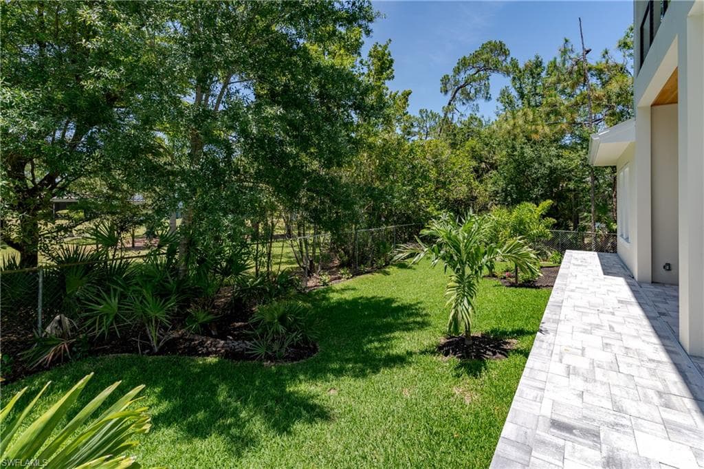 2854 Coach House Way, Naples, FL 34105-37