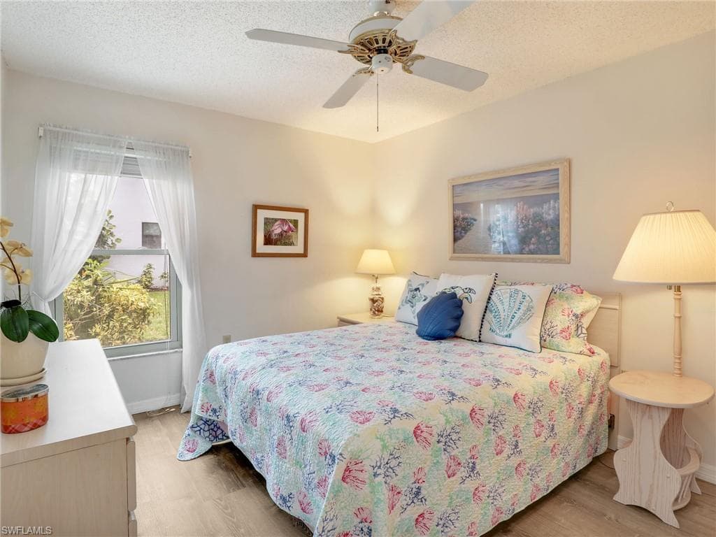 5479 Peppertree Dr 13, Fort Myers, FL 33908-20