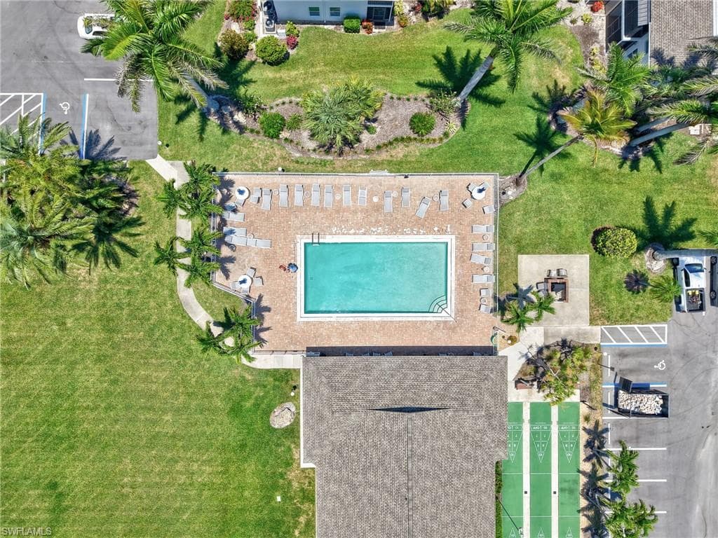5479 Peppertree Dr 13, Fort Myers, FL 33908-32