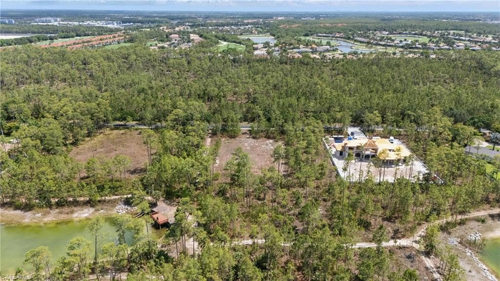 4501 Club Estates Dr, Naples, FL 34112-9