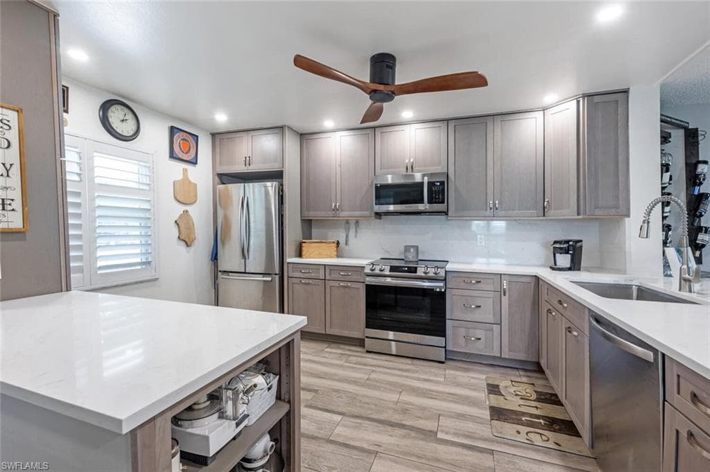 5741 Whitaker Rd D103, Naples, FL 34112-5